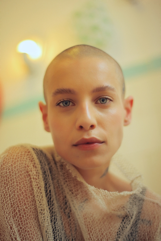 young-women-headshot