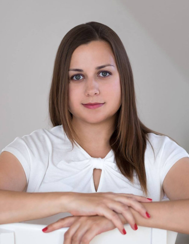 Julia Mustard headshot photographer